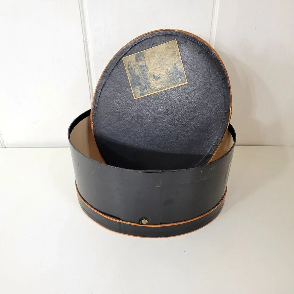 Vintage Paper Hat Box Mallory Hats - Picture 4 of 9